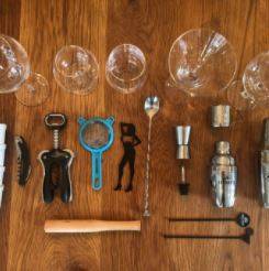 BAR ACCESSORIES YOU NEED IN YOUR HOME GIN BAR